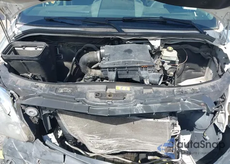 2014 Mercedes-Benz Sprinter 2500 Normal Roof из США, поврежденный, VIN WD3PE7CC3E5845279